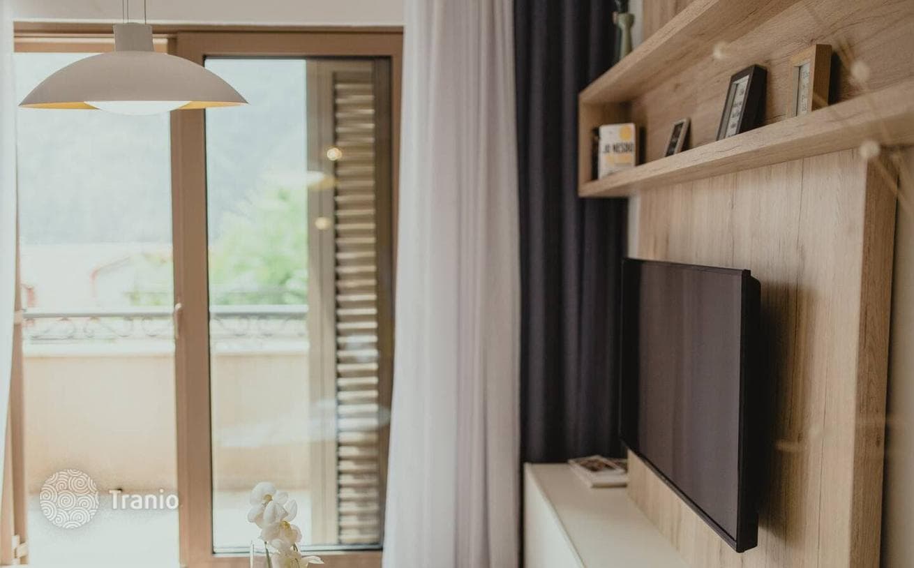 1-Bedroom Apartment with Balcony View in Kotor