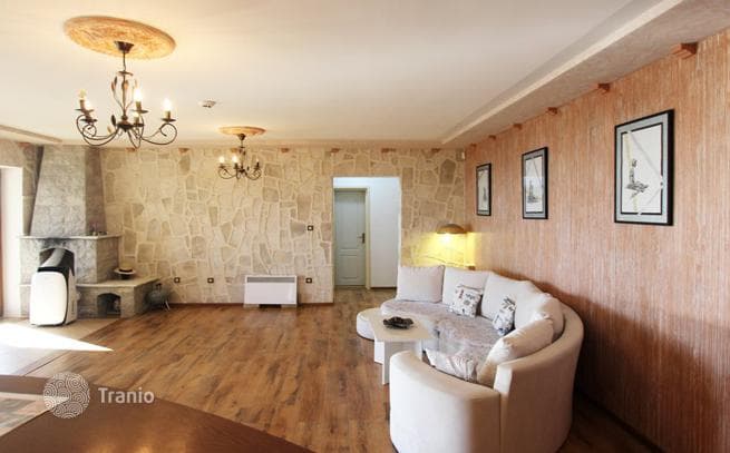 Furnished Villa with Pool and Gym in Petrovac, Montenegro, photo 2