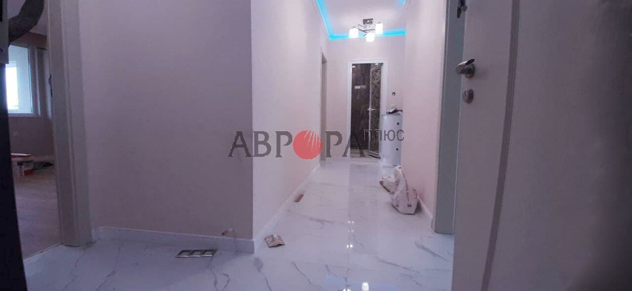 3-Bedroom Apartment in Burgas, photo 4