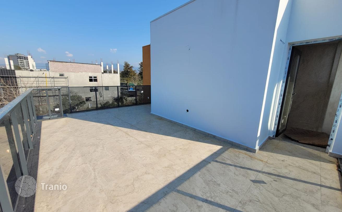 3-Story Townhouse Near the Sea in Batumi