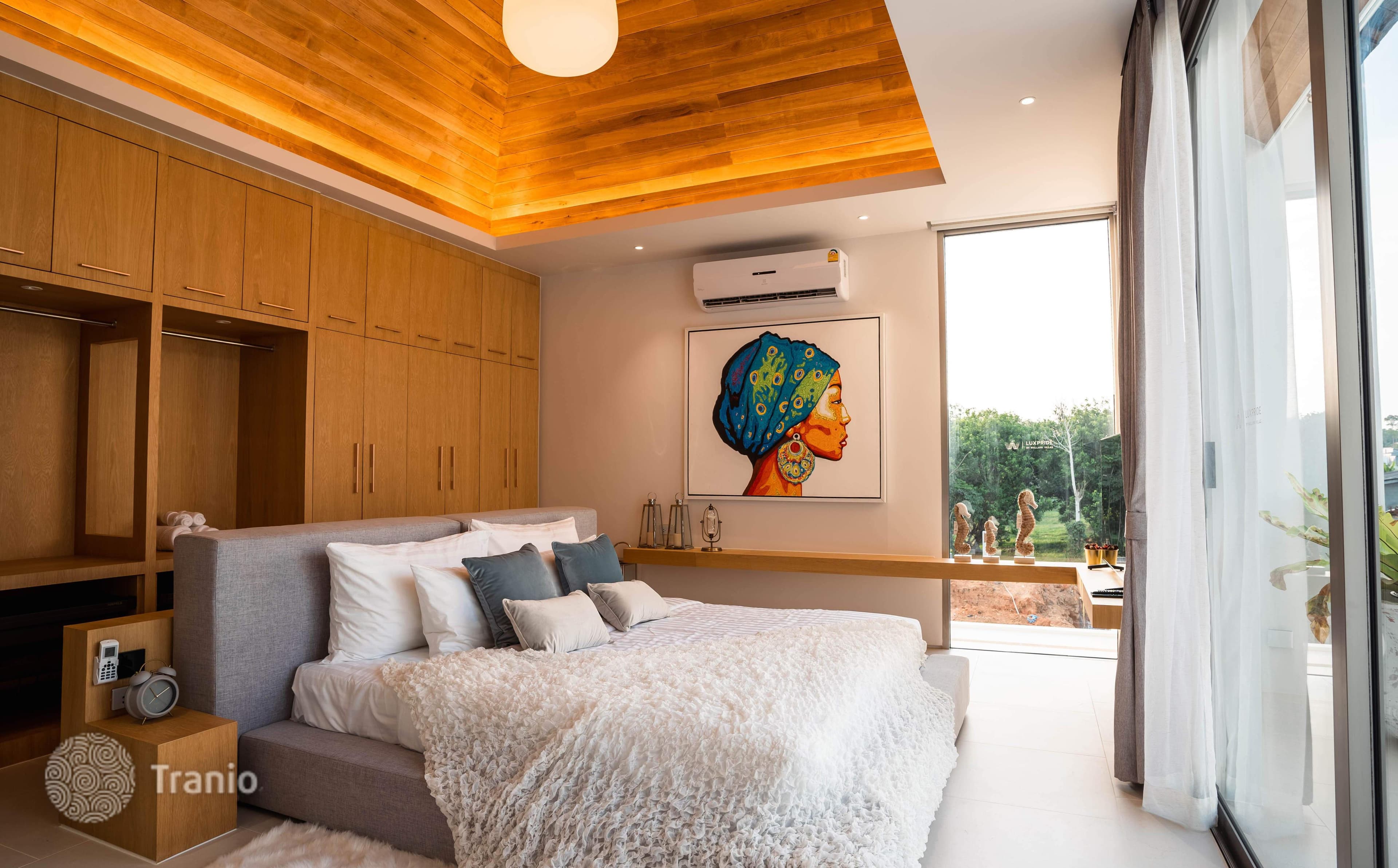 Beachfront Villa in Tropical Surroundings in Bang Tao, Phuket