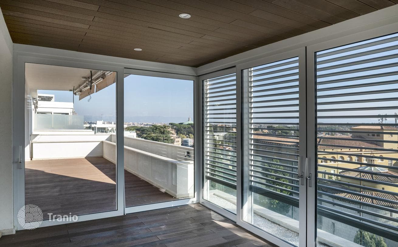 4-Bedroom Penthouse in Rome, photo 4