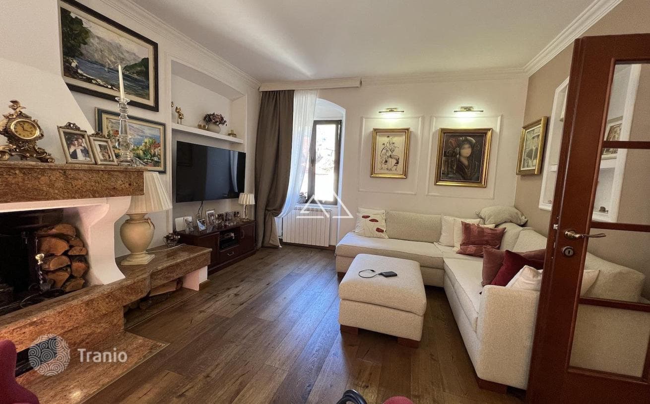 2-Level Apartment in Historic Building in Kotor Old Town