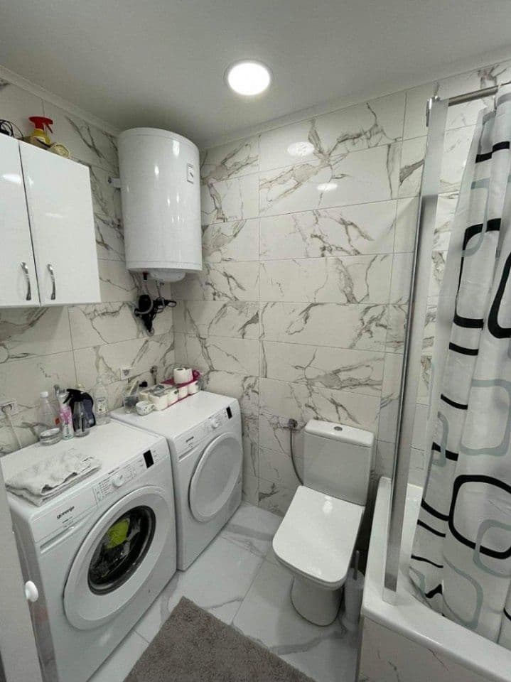 Квартира в Игало, Черногория, 70 м², фото 2