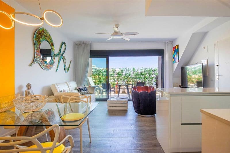 2-Bedroom Penthouse in Finestrat, photo 3