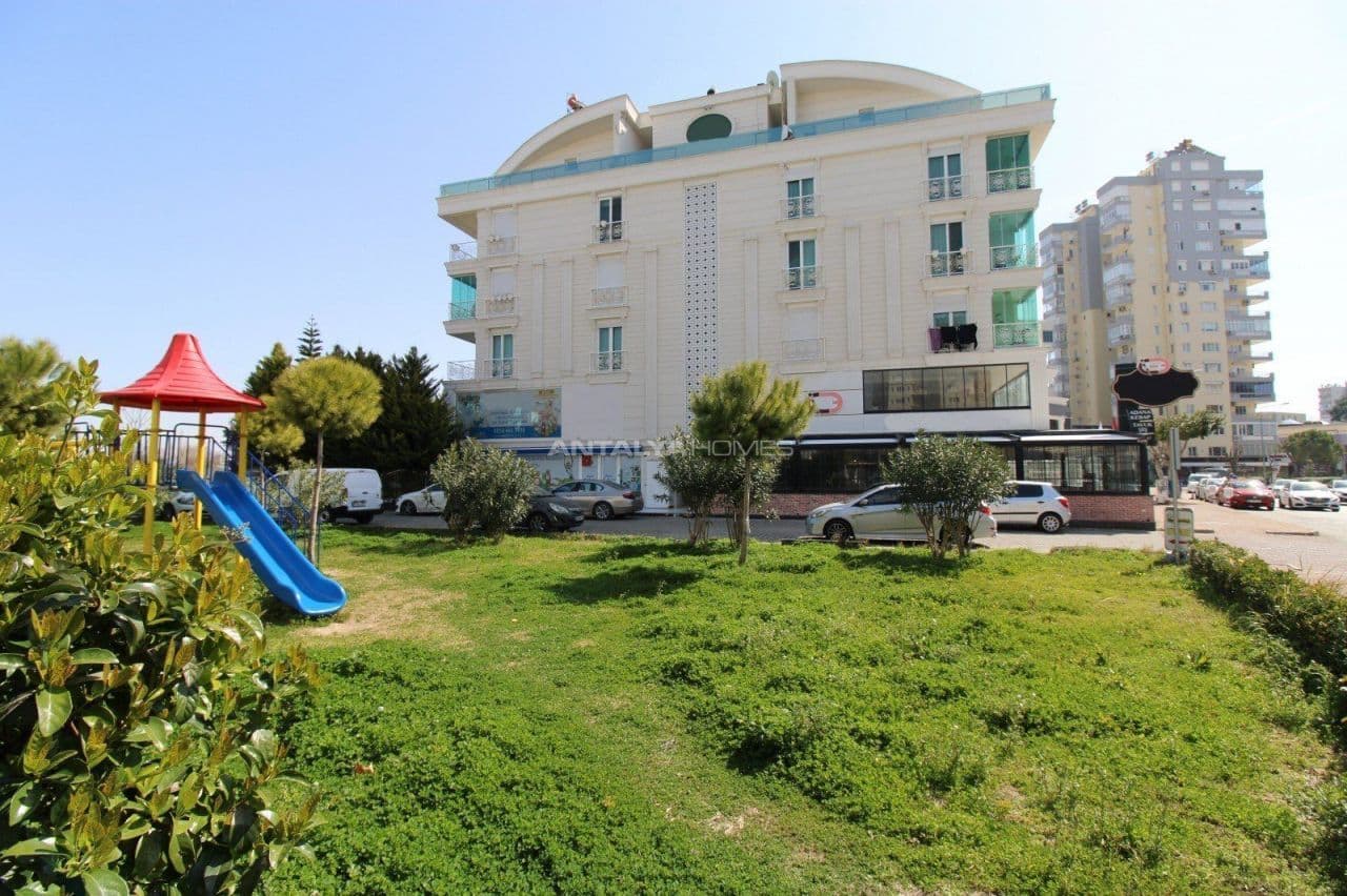 4-Bedroom Apartment in Muratpasa, Antalya