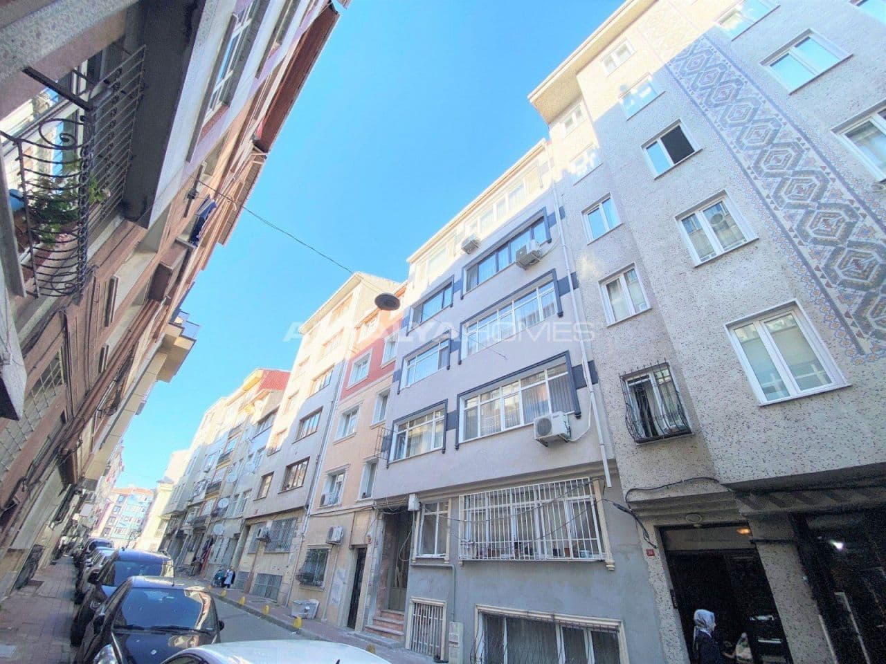 4-Bedroom Penthouse in Fatih, Istanbul