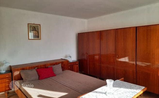6-Room Townhouse 250 m² in Dunaújváros, Hungary, photo 4