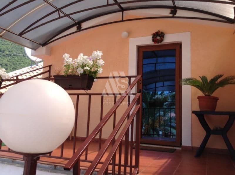Apartment in Baosici, Montenegro