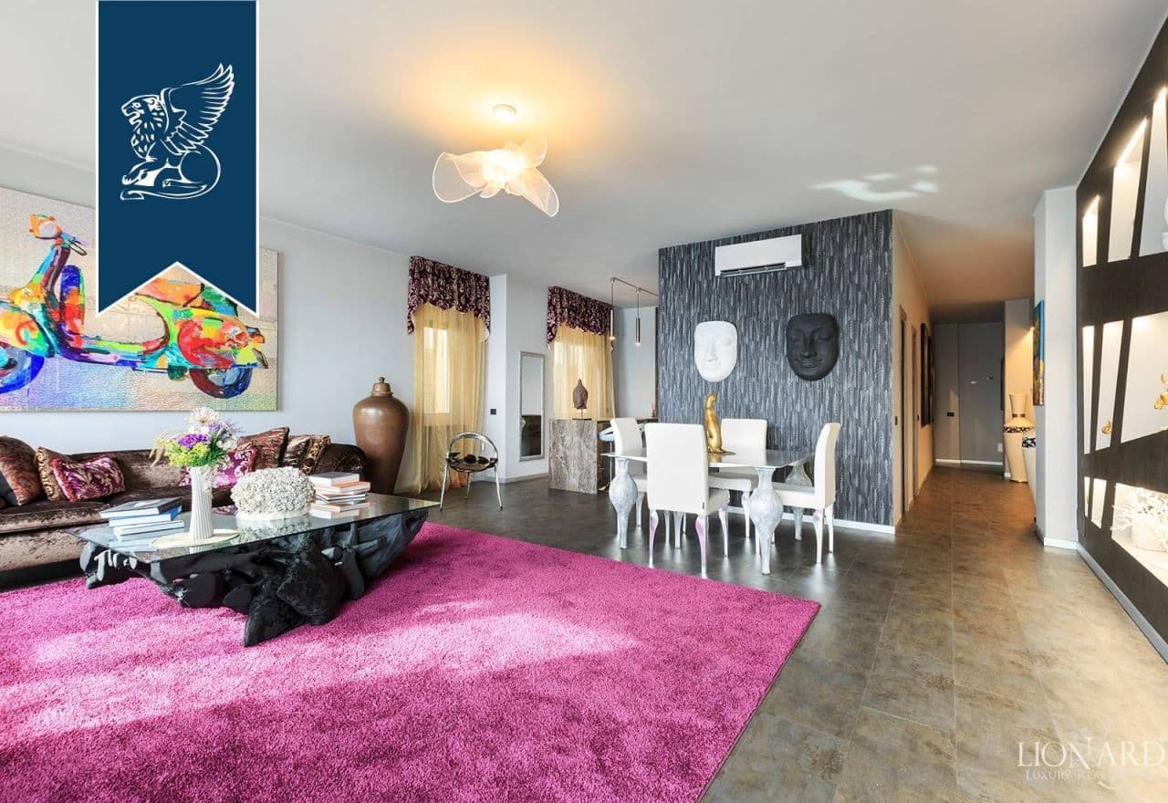 2-Bedroom Apartment in Alassio, Italy, photo 3