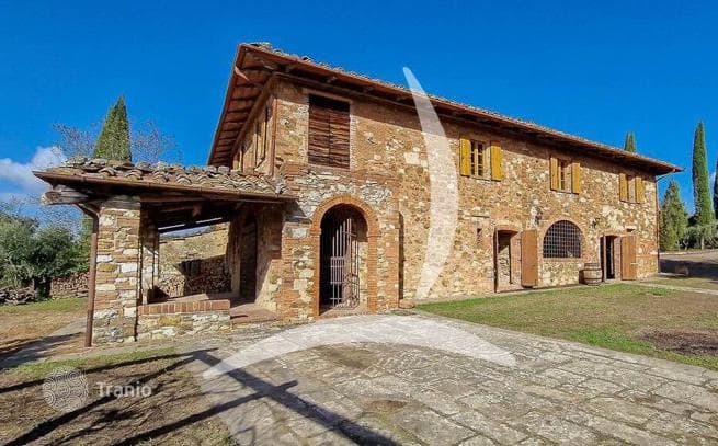 3-Bedroom Villa in Camigliano, Italy