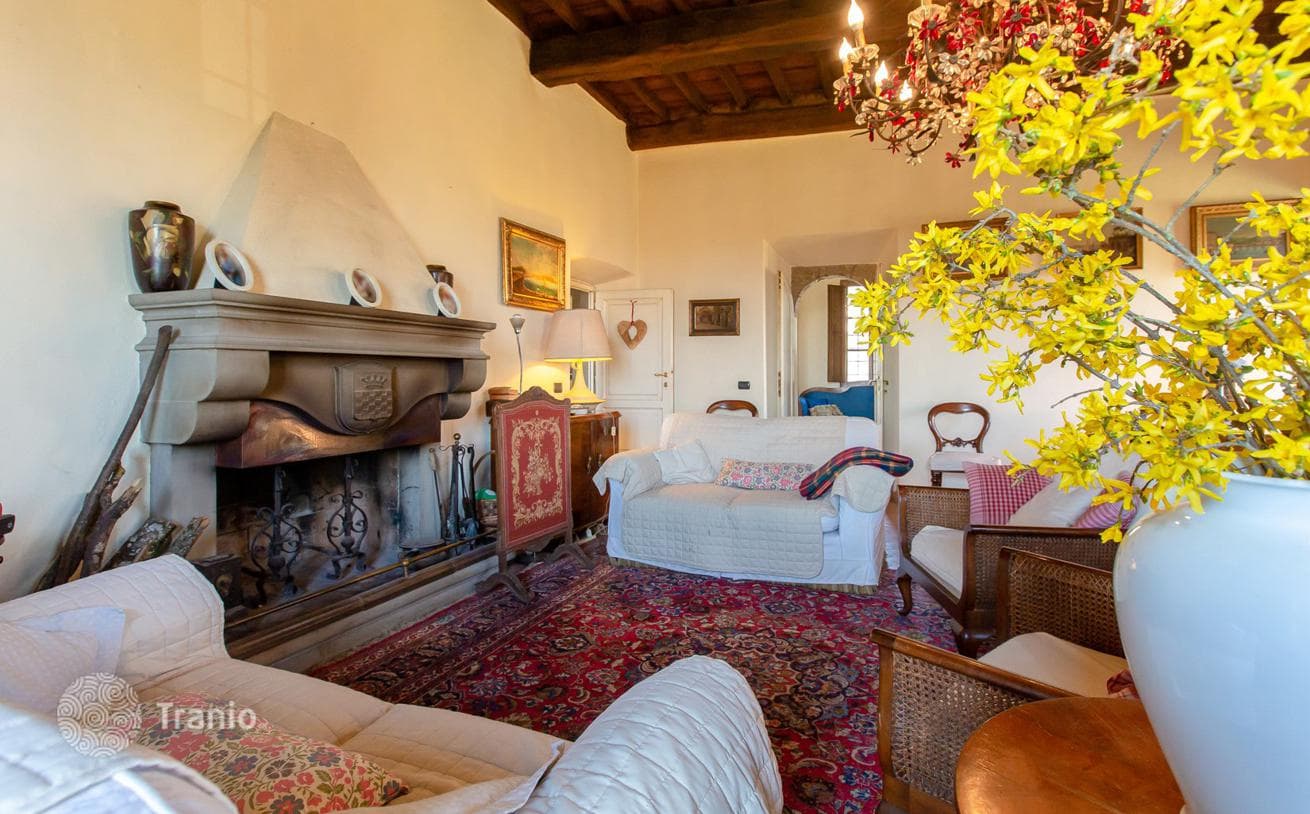 Spacious Villa with Park and Fountain in Barberino di Mugello, photo 3