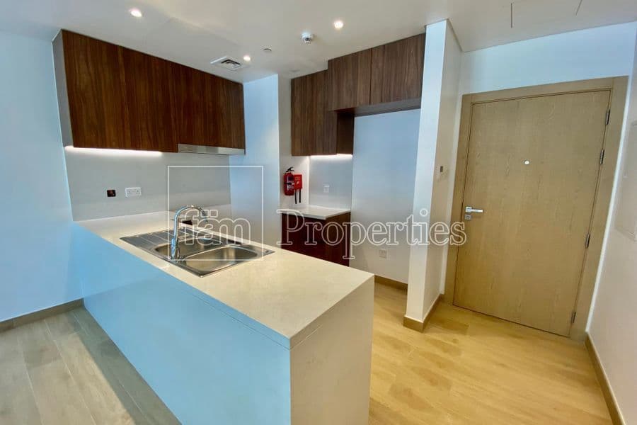 1-Bedroom Apartment in Jumeirah, Dubai, photo 4
