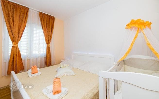 4-Bedroom House in Kastela, Split