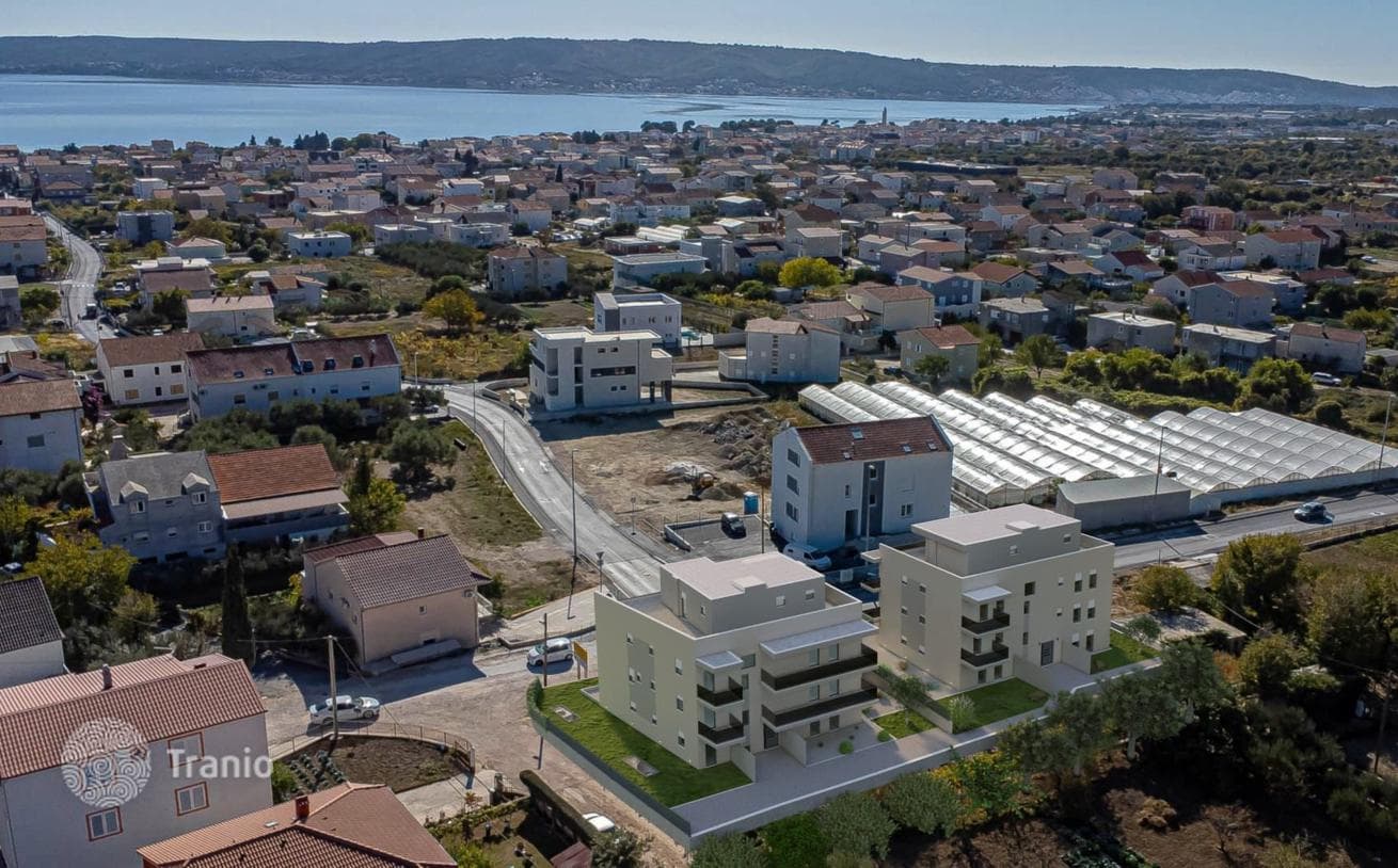 1-Bedroom Apartment in Kastel Novi