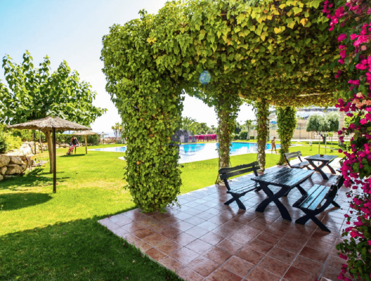 2-Bedroom Apartment in Villajoyosa, photo 5