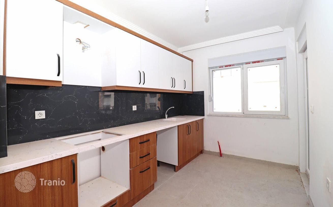 2-Bedroom Apartment with Parking in Kepez, Antalya, photo 2
