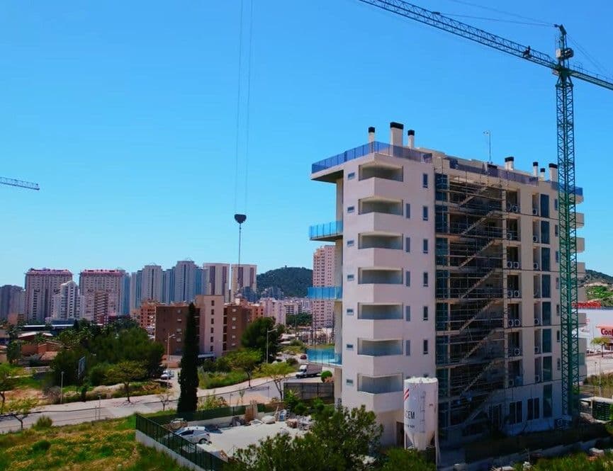 2-Bedroom Apartment in Finestrat, photo 3