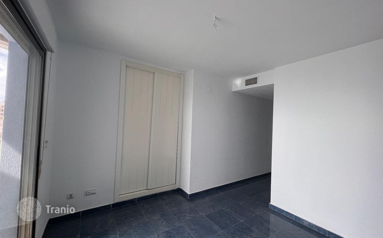 Beachfront 2-Bedroom Penthouse in Calpe, Alicante, photo 3