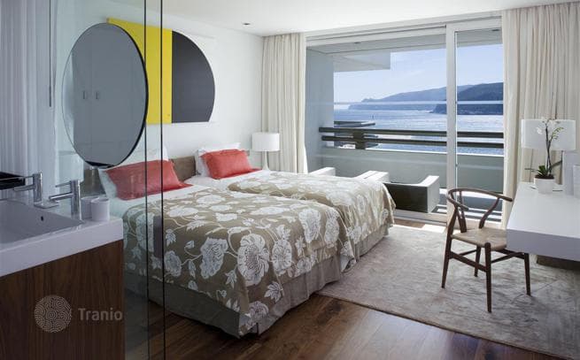 2-Bedroom Apartment with Hot Tub in Seaside Aparthotel, Setúbal, Portugal, photo 4