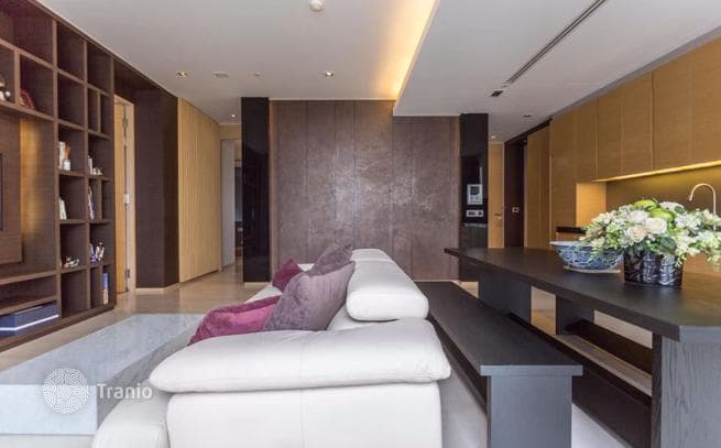 2-Bedroom Condo in Bang Rak, Bangkok, photo 2