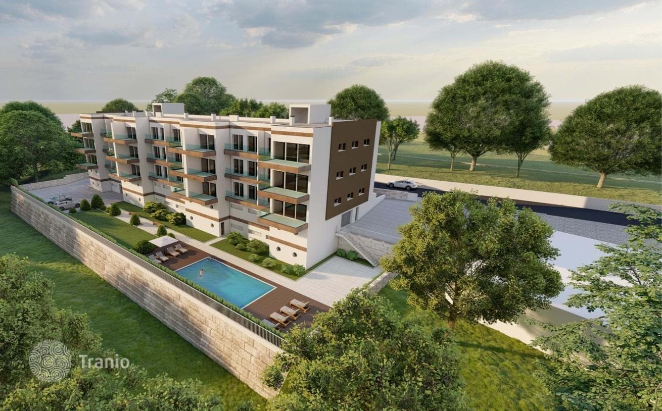 3-Bedroom Apartment with Ocean View in Albufeira, Algarve