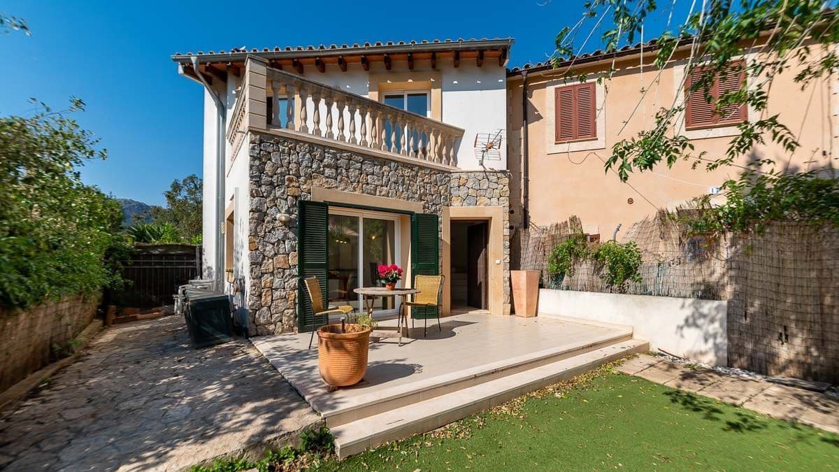2-Bedroom Townhouse in Andratx