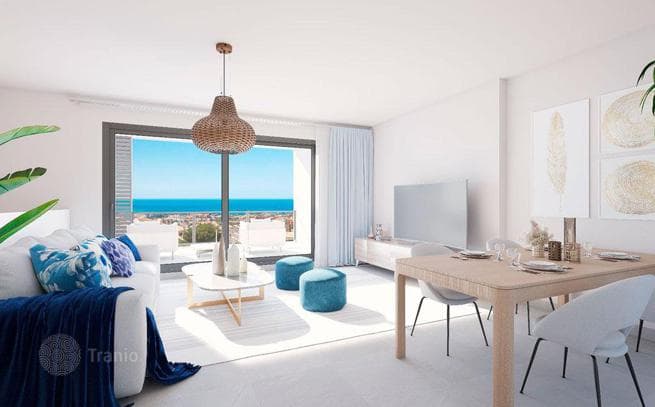 New Townhouse with Terrace and Sea View in Mijas