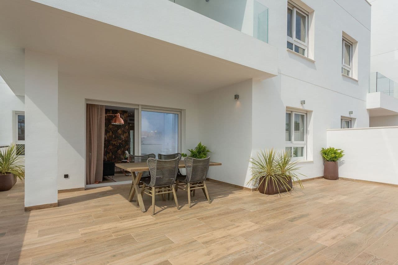 3-Bedroom Penthouse in Punta Prima, photo 2