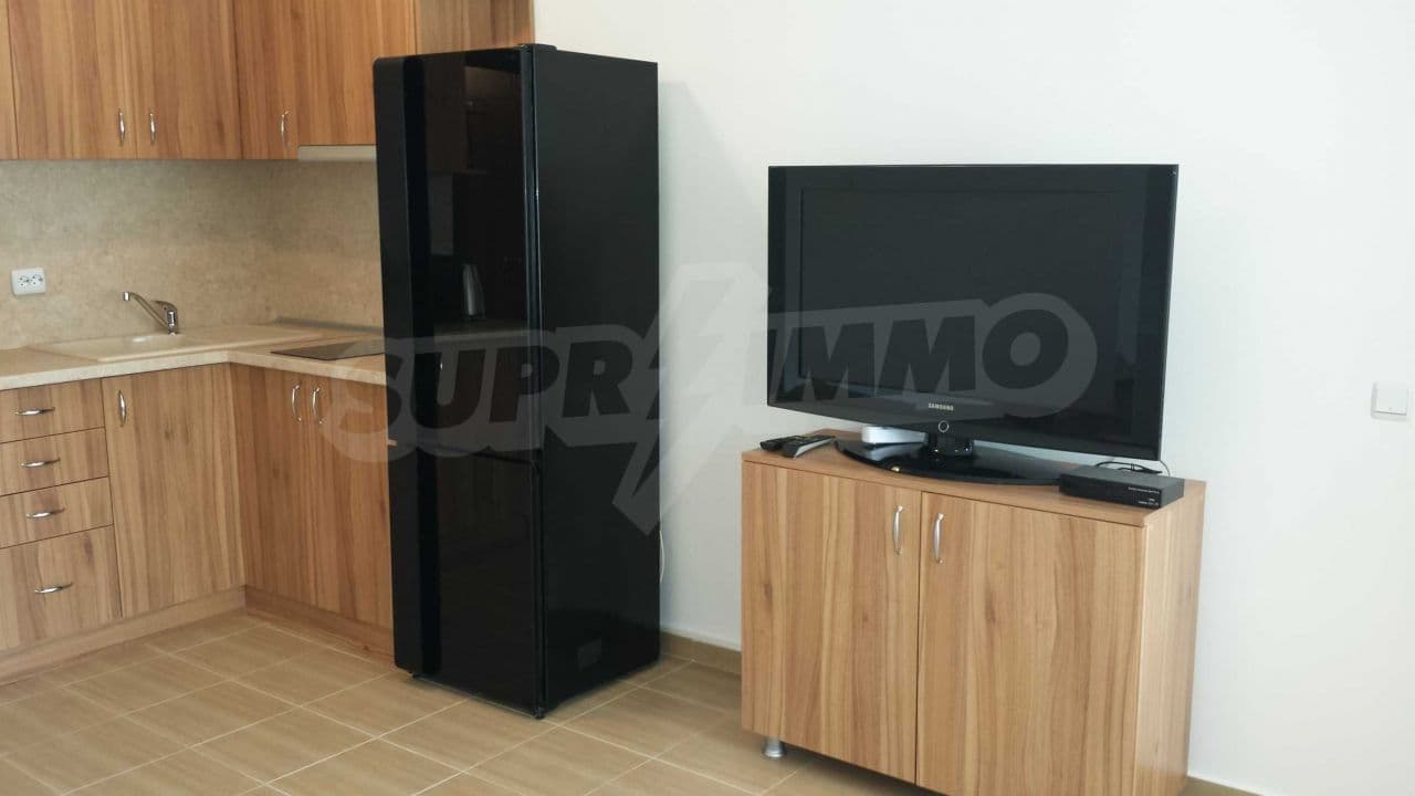 1-Bedroom Apartment in Albena, photo 5