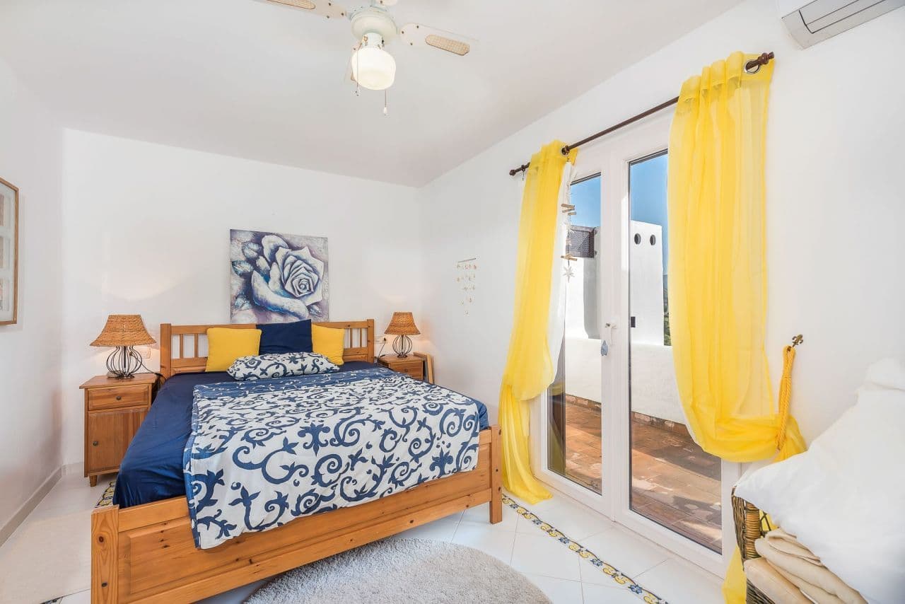 3-Bedroom Penthouse in Andratx, photo 5