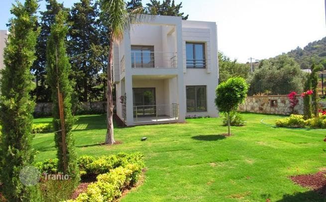 3-Bedroom Villa with Garden in Gated Residential Complex in Yalikavak