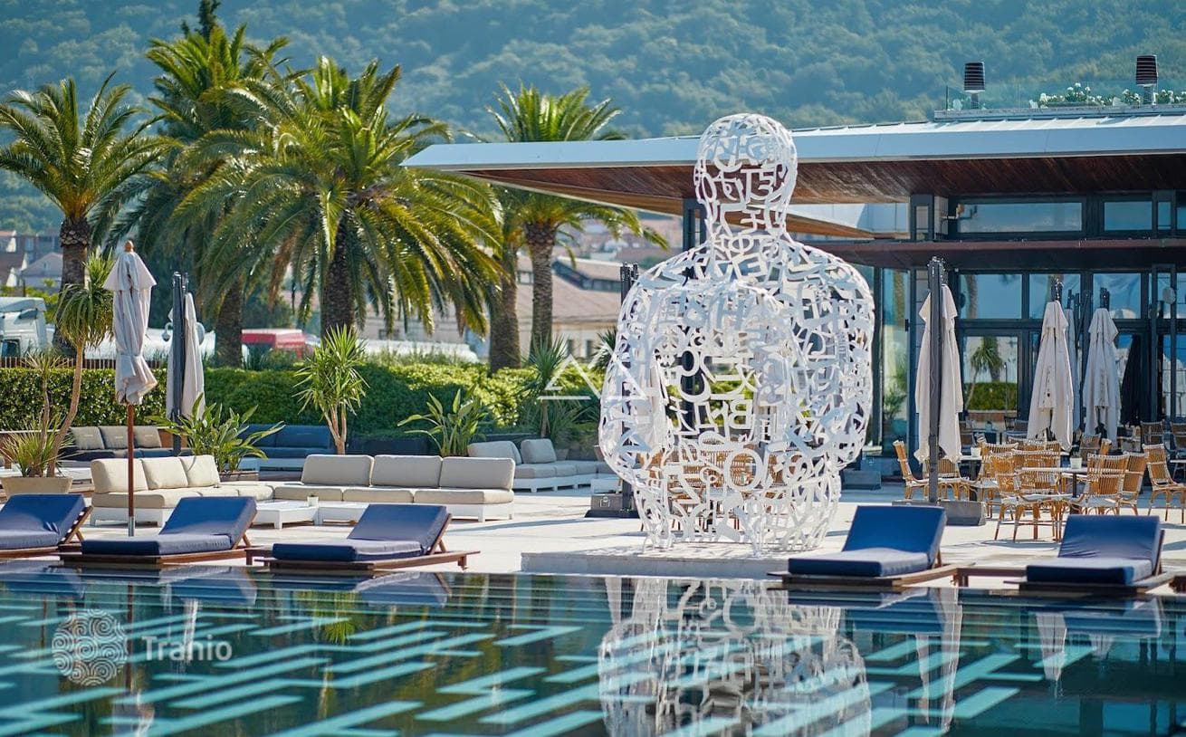 2-Bedroom Penthouse with Panoramic Sea View in Porto-Montenegro, photo 4