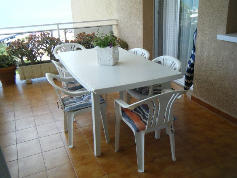 3-Bedroom Apartment in Barcelona, photo 3