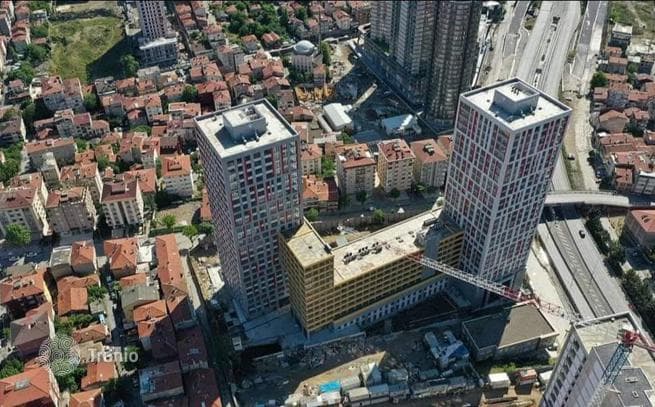 New Apartments in Residential Complex Near the Waterfront in Kadikoy, Istanbul