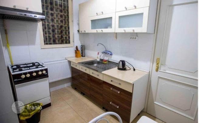 1-Bedroom Apartment in District V, Budapest, photo 3