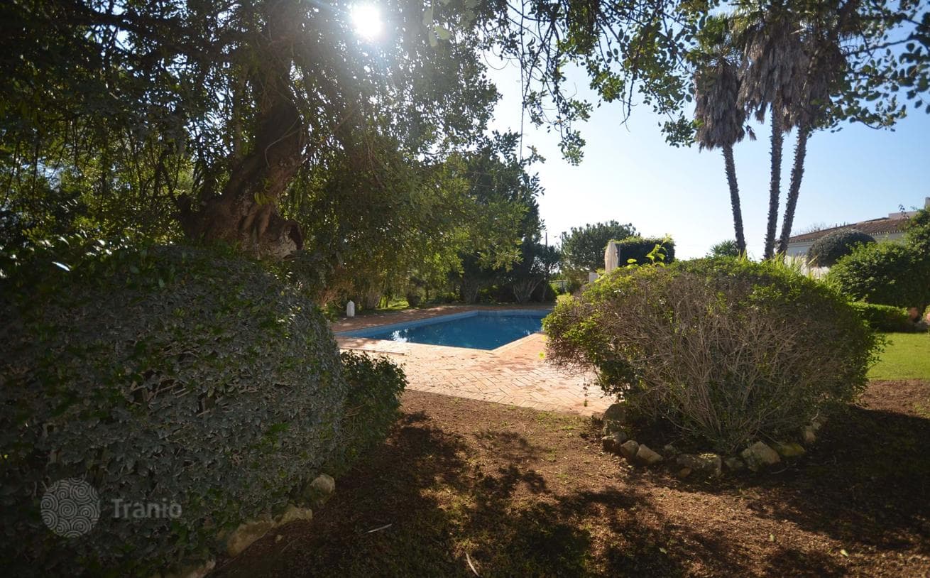 5-Bedroom Villa in Loule, Algarve, photo 2