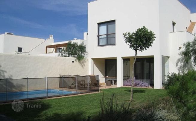 2-Bedroom Villa in Vila do Bispo, Portugal