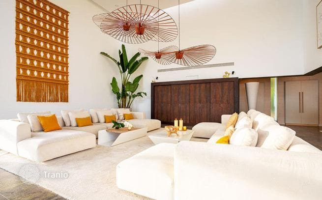 Luxury Villa with Panoramic Sea View, Garden and Pool in Fuengirola, photo 2