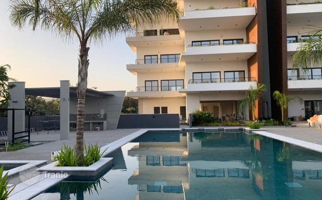 Apartment in Central Limassol Near the Sea