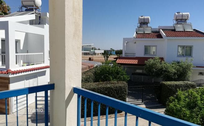 3-Bedroom Townhouse in Pervolia, photo 2