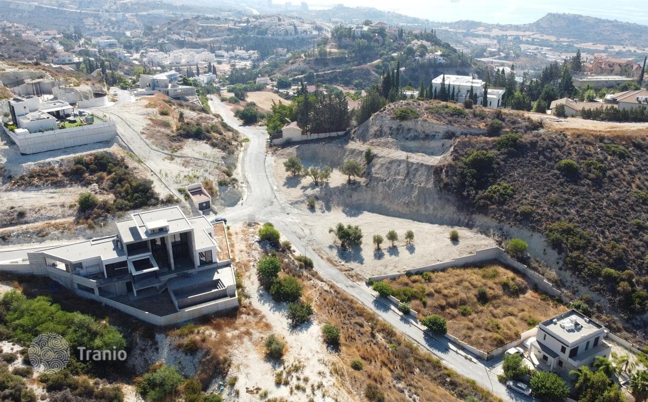 2 Land Plots for Development in Agios Tychonas, Limassol, photo 4