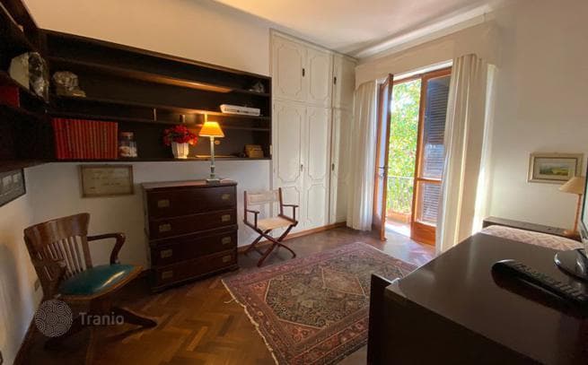 6-Bedroom Villa for Renovation 300 m from the Sea in Forte dei Marmi, photo 4