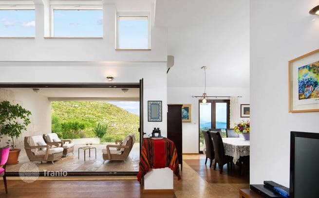 Villa with Private Pool, Olive Grove and Sea View in Trogir, photo 4