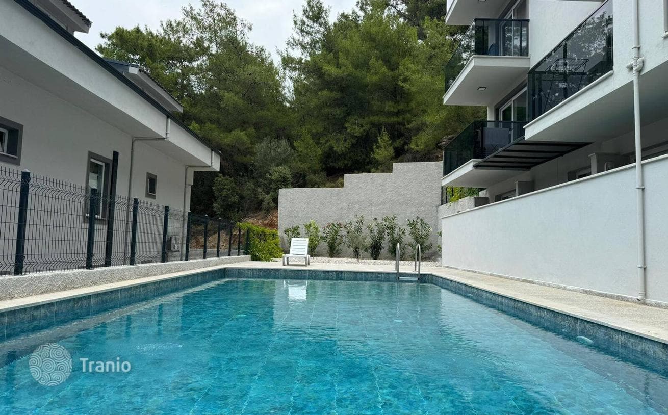 1-Bedroom Apartment with Mountain and City Views in Fethiye, photo 5