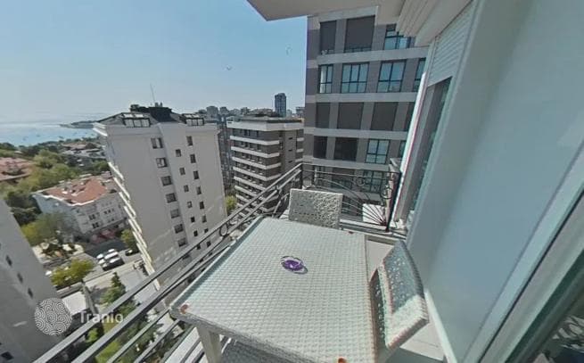 3-Bedroom Apartment with 3 Bathrooms in Kadikoy, Istanbul, photo 4