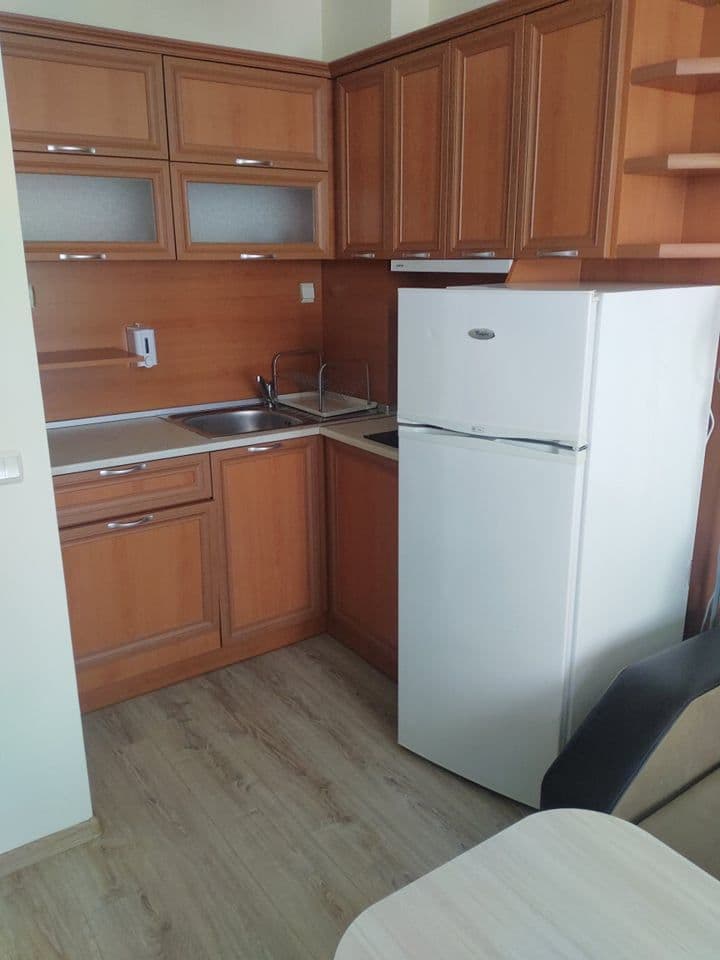 2-Bedroom Apartment with Sea View in Shkorpilovtsi, photo 4