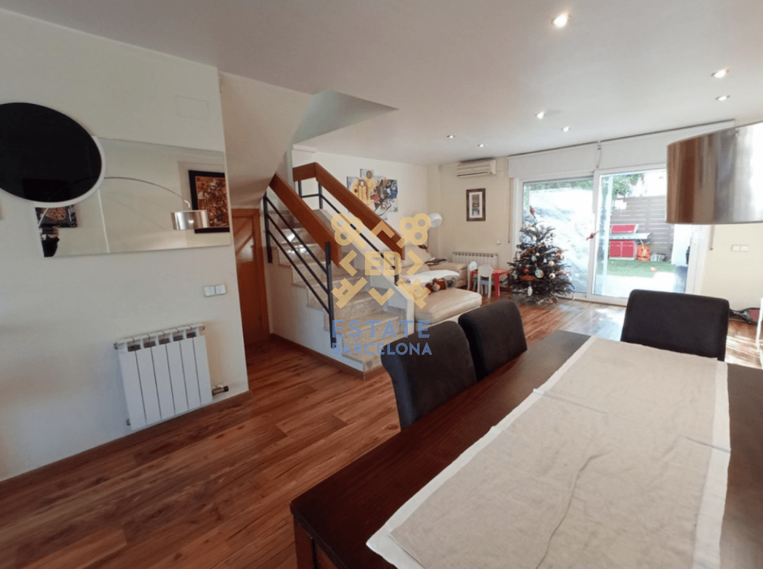 5-Bedroom Townhouse in Barcelona, photo 5