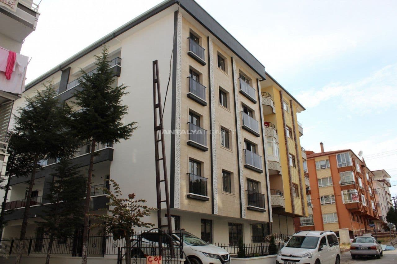 3-Bedroom Apartment in Kecioren, Ankara