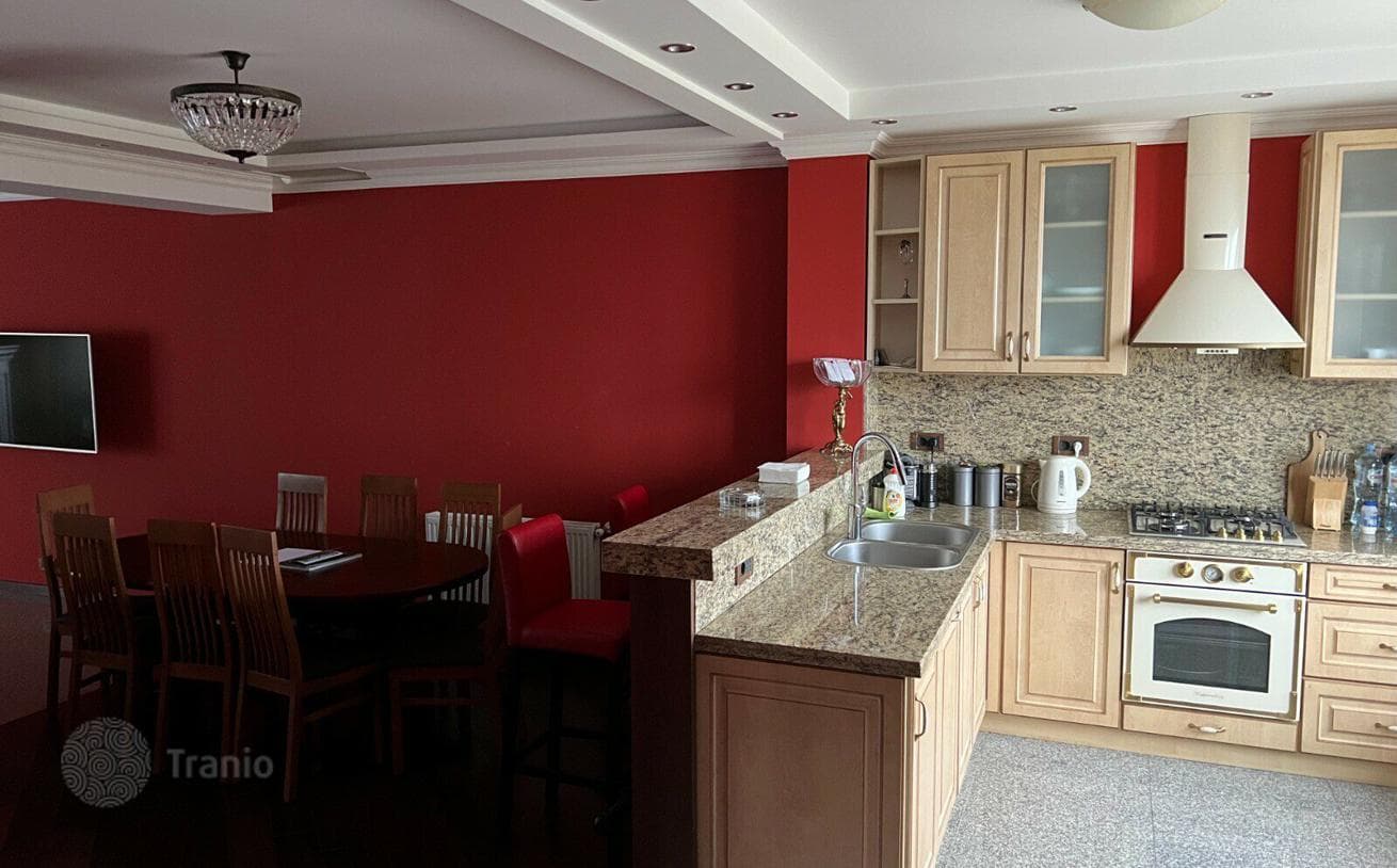 2-Bedroom Townhouse with City View in Tbilisi, photo 3